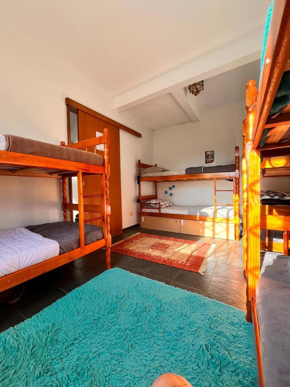 Opera Hostel กูรีตีบา ภายนอก รูปภาพ